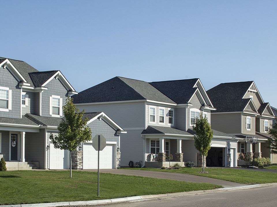 Z1 Rush Hollow Streetscape