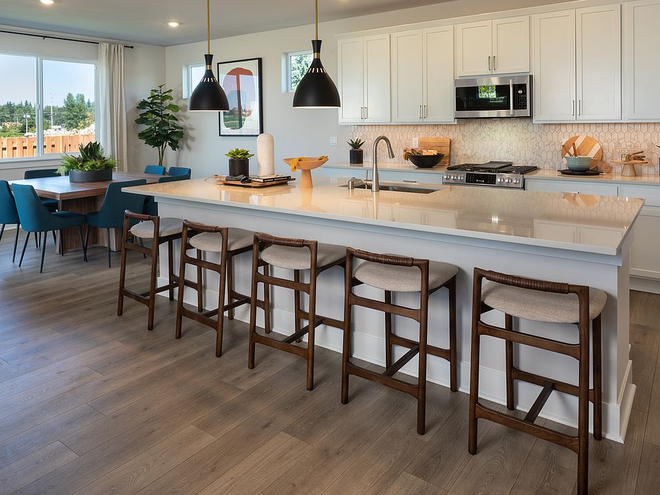 Sunrise Vista Lily Kitchen Dining.jpg