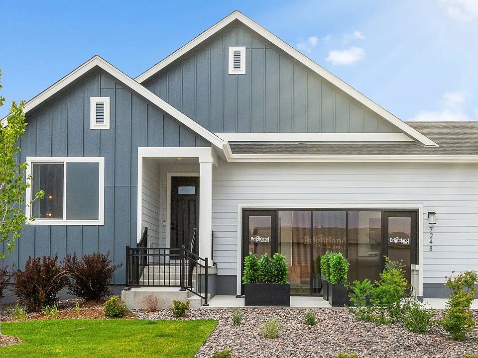 Contemporary gabled design with sleek finishes in scenic Granary community. Meticulous landscaping e