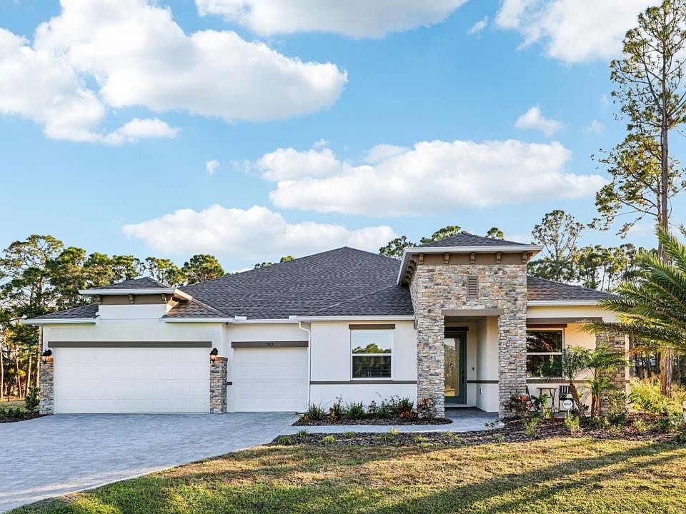 One-of-a kind community with up to 1 acre of preserved, wooded homesites along with a 3-car garage.