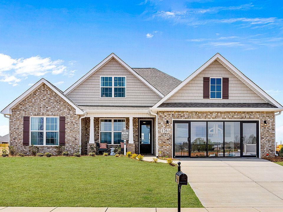 Exterior of Pikes Ridge Model Home