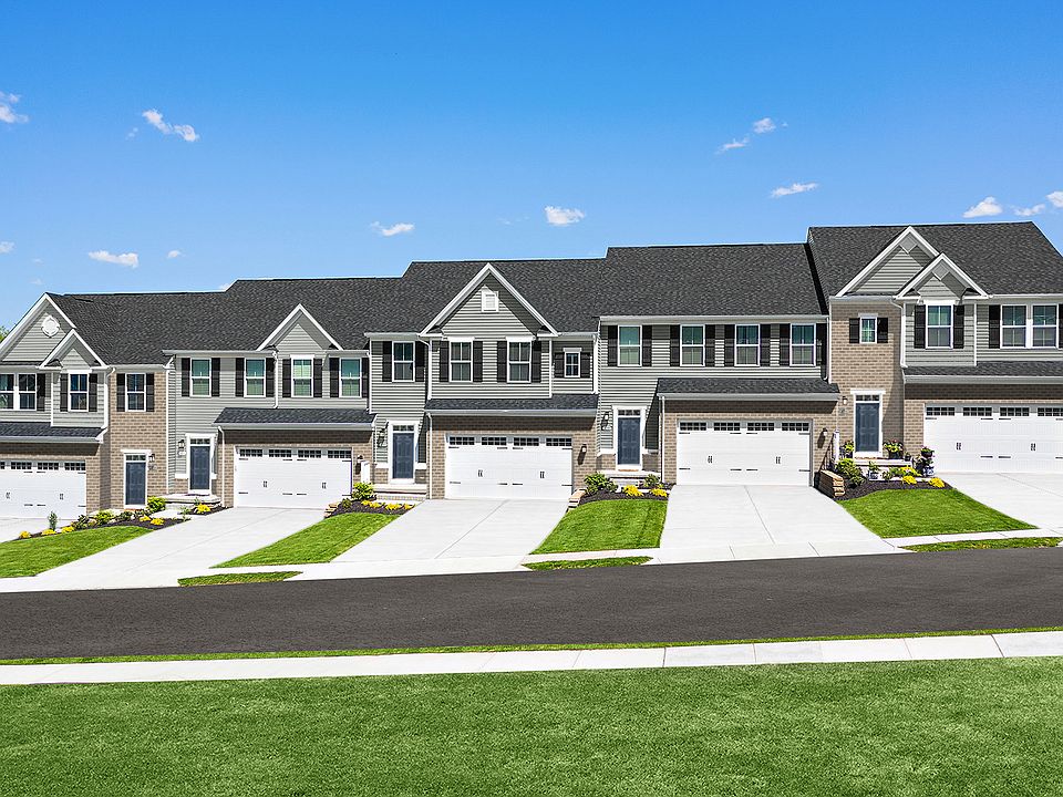 LIMITED TIME INCLUDED FINISHED REC ROOM OR REAR DECK--LOWEST-PRICED NEW HOMES IN OLMSTED FALLS