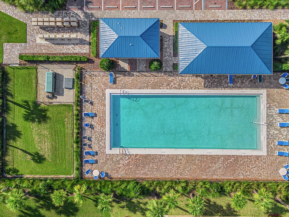 The gorgeous pool at Celebration Pointe