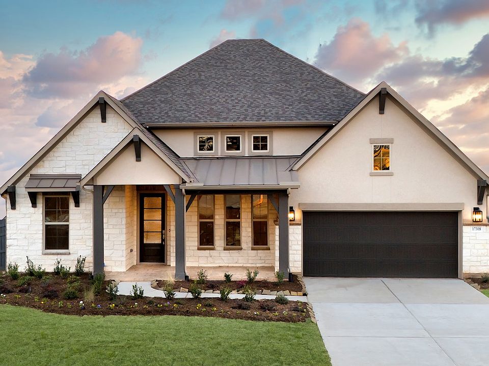 Fredericksburg Hill Country Exterior