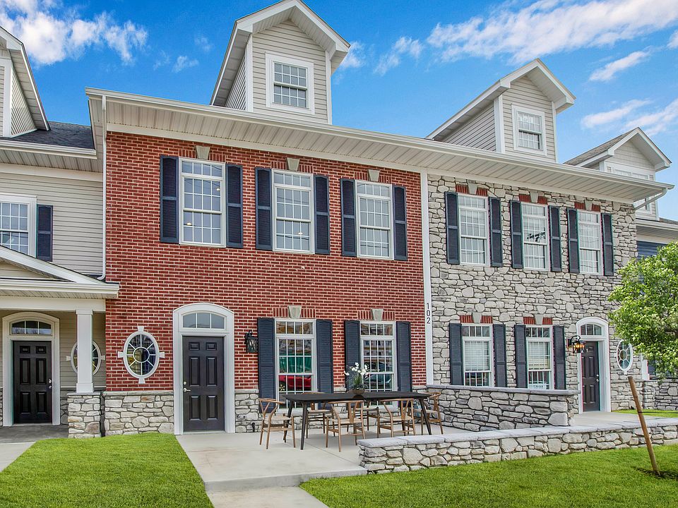 Asher Crossing - Front Exterior
