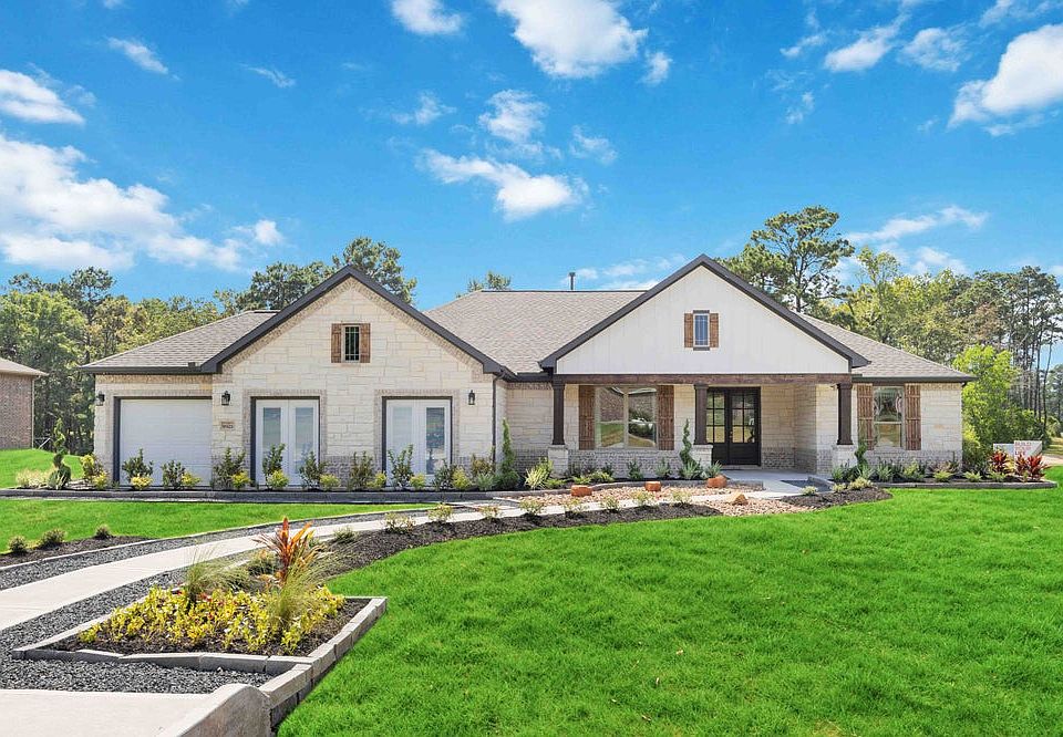Deer Pines Model - Arlington Plan