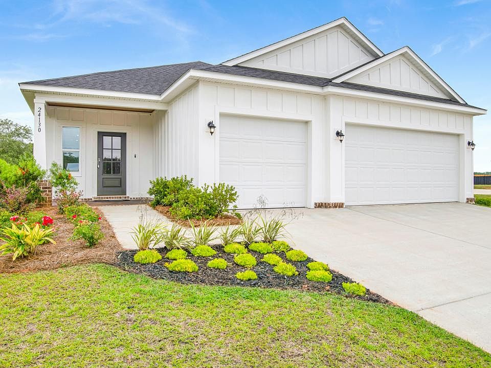 The only new homes with an optional 3-car garage, and only 15 minutes to Gainesville.