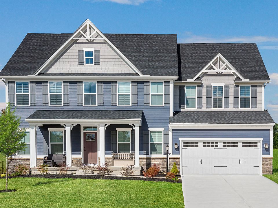 Live in Everly Estates - a destination community with the grandest amenities in Spartanburg