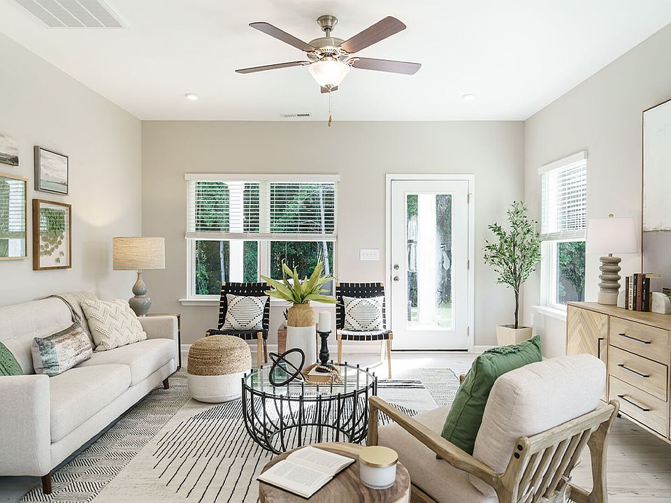 The Telfair - Living Room
