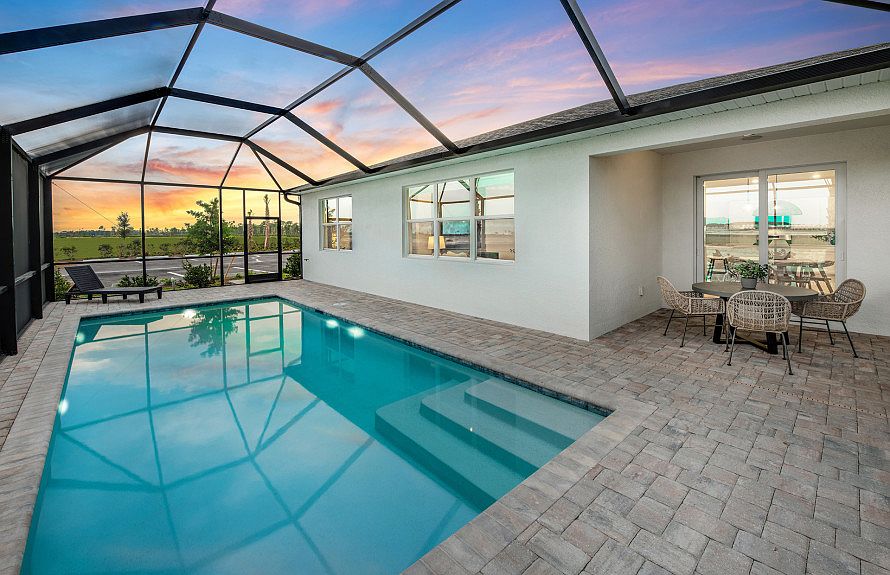 Ideal Pool Space