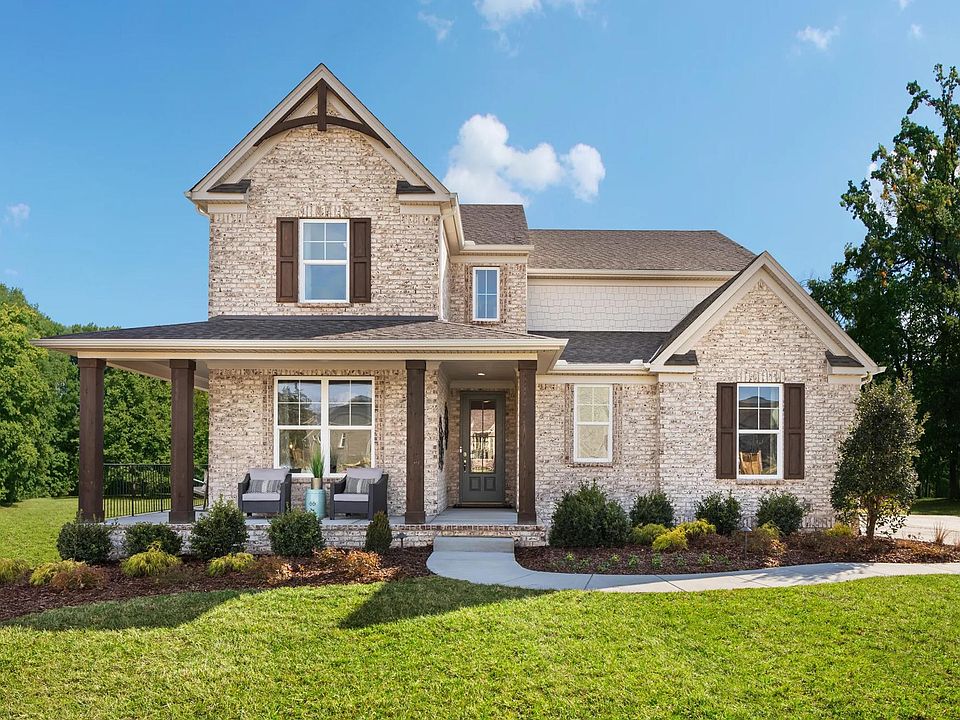 The Kinsley D Exterior