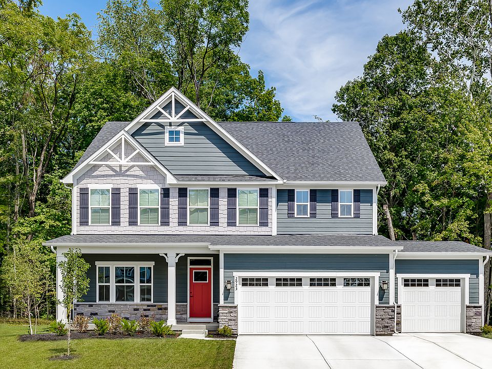 NEW 2-STORY AND RANCH HOMES IN NORTH RIDGEVILLE
